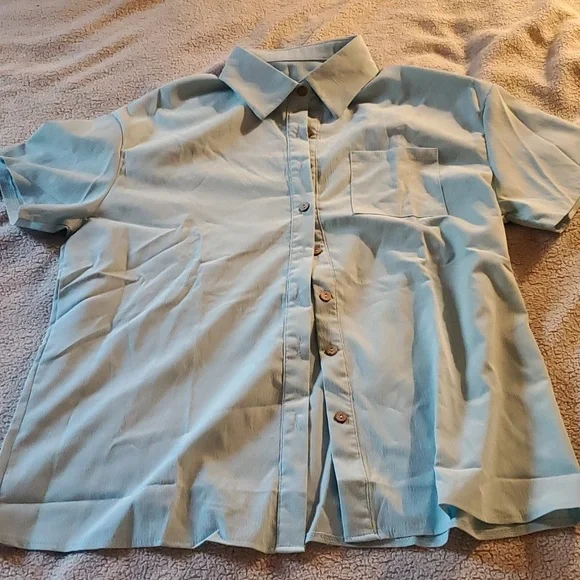 Linen shirt and shorts set - Picture 3 of 3